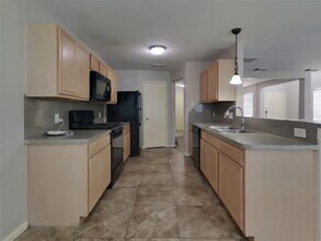 6823 Highwind Bend Ln in Katy, TX - Building Photo - Building Photo
