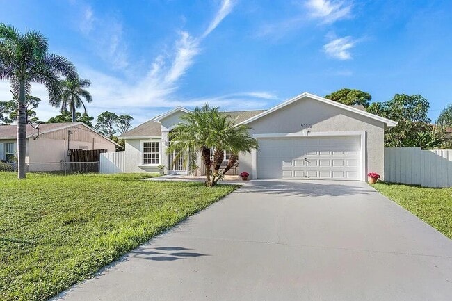 property at 5317 Palm Ridge Blvd