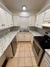 1309 W Olrich St in Rogers, AR - Foto de edificio - Building Photo