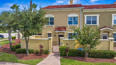 2286 Bella Vista Dr in Davenport, FL - Building Photo - Building Photo