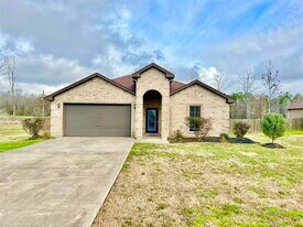 12430 Keith Rd in Beaumont, TX - Building Photo
