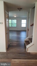 325 Antilles Court in Mechanicsburg, PA - Building Photo - Building Photo