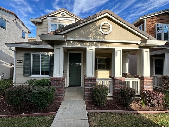property at 716 N Claret Ln