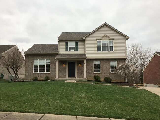 property at 2831 Coachlight Ln