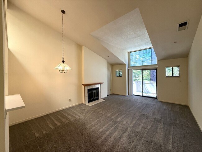 302 Sandpiper Ct in Novato, CA - Foto de edificio - Building Photo