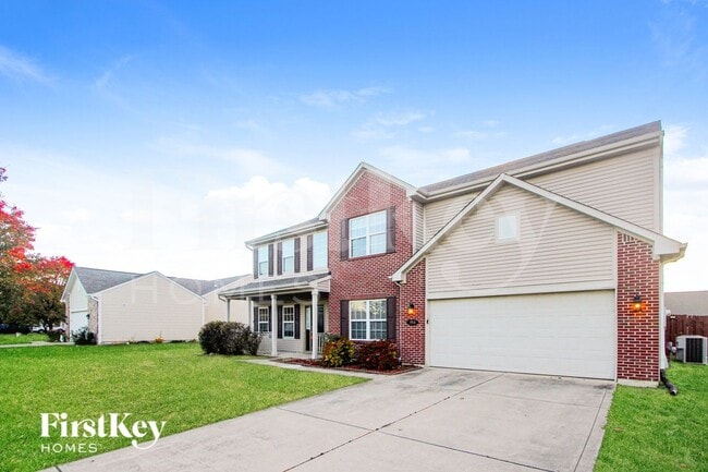 1914 Winton Dr in Avon, IN - Foto de edificio - Building Photo