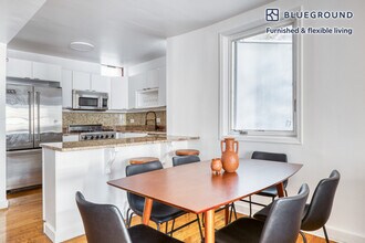 661 Washington St-Unit -FL4-ID997 in New York, NY - Building Photo - Building Photo