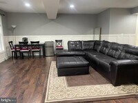 25249 Destination Square photo'