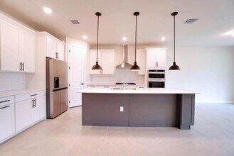 5328 Star Rush Ln in Wellington, FL - Building Photo - Building Photo