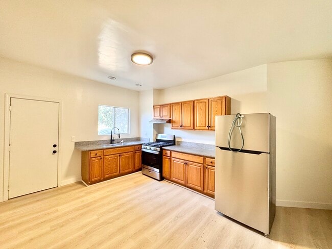 property at 1915 Santa Ynez St