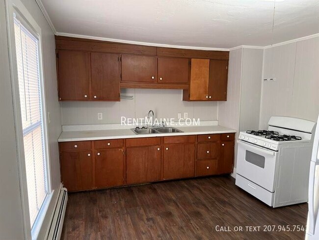 property at 36 Sanford St