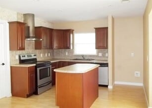 801 Peterson St in Royse City, TX - Building Photo - Building Photo