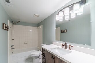 5603 Ventura Dr in Durham, NC - Building Photo - Building Photo