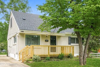 4125 Berkshire Ave in Louisville, KY - Building Photo - Building Photo