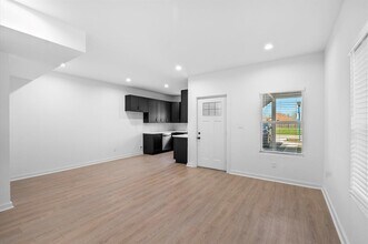 9732 Tuffly St in Houston, TX - Building Photo - Building Photo