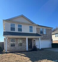 207 Millbury Ct in Madison, AL - Building Photo