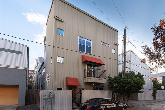 property at 817 Andrews St