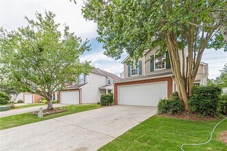 3301 Avensong Village Cir in Alpharetta, GA - Building Photo - Building Photo
