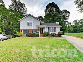 5801 Leaf Ct in Charlotte, NC - Building Photo