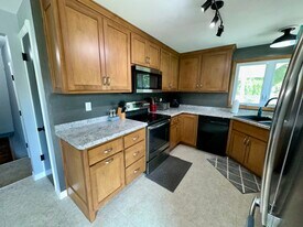 1513 Rockdale St in Green Bay, WI - Building Photo