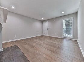 1166 Booth Rd SW in Marietta, GA - Building Photo