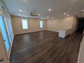 1534 E 66th Pl, Unit 1W in Chicago, IL - Foto de edificio - Building Photo