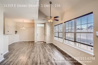 14359 E Grand Dr in Aurora, CO - Foto de edificio - Building Photo