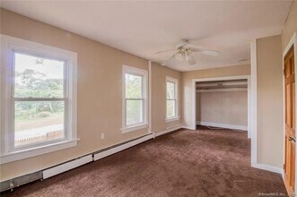 76 4th St in Norwich, CT - Building Photo - Building Photo