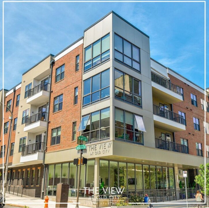 401 Race St in Philadelphia, PA - Building Photo