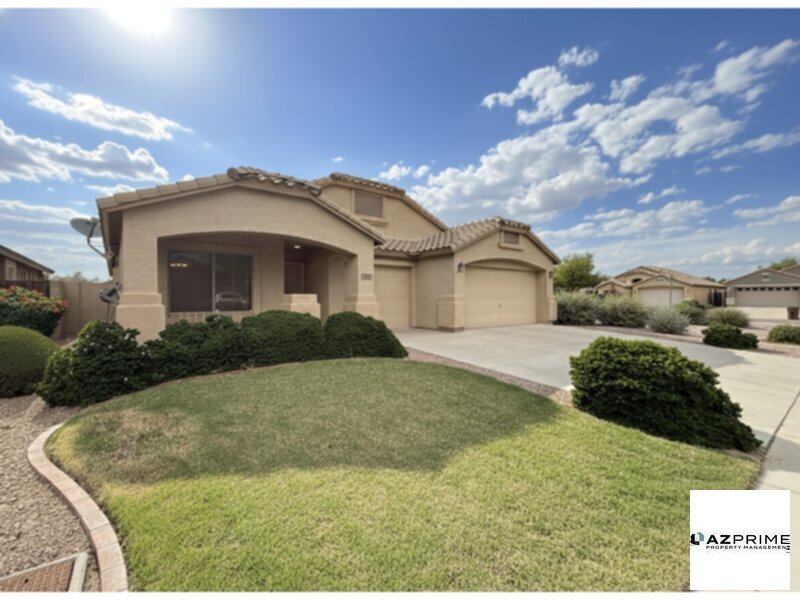 1066 E Penny Ln in San Tan Valley, AZ - Foto de edificio