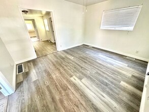 312 E 300 N in Price, UT - Building Photo - Building Photo
