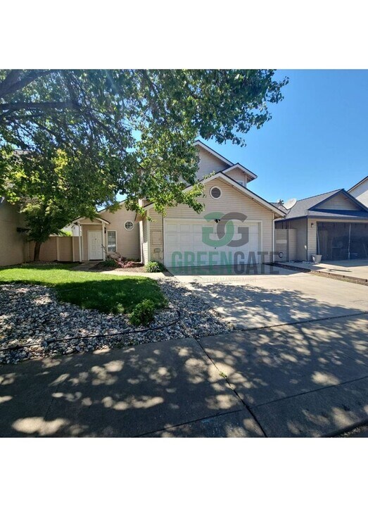 3713 Hague Ct in Modesto, CA - Building Photo