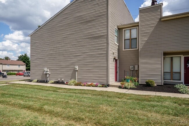 42 Apple Ln in Cincinnati, OH - Building Photo - Building Photo