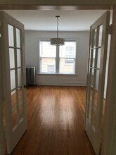 1600 W Granville Ave in Chicago, IL - Foto de edificio - Building Photo