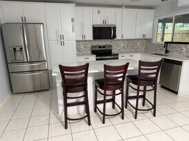 2642 Coopers Post Ln in Sugar Land, TX - Building Photo