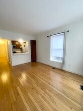 7 Grove St in Boston, MA - Building Photo - Building Photo