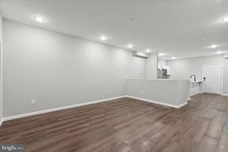 1230 N Marshall St in Philadelphia, PA - Building Photo - Building Photo