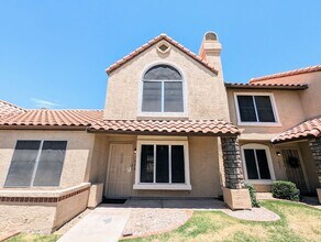 4601 N 102nd Ave in Phoenix, AZ - Building Photo - Building Photo
