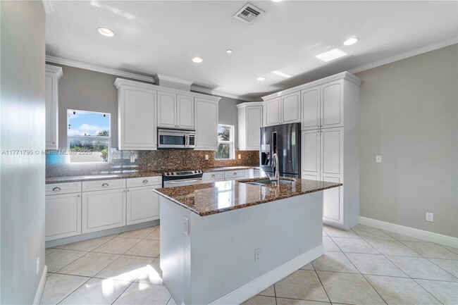 property at 407 SE 13th St