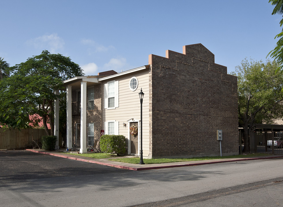 Heritage Square in Edinburg, TX - Foto de edificio