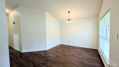 6335 Mers Ln in Pensacola, FL - Building Photo - Building Photo