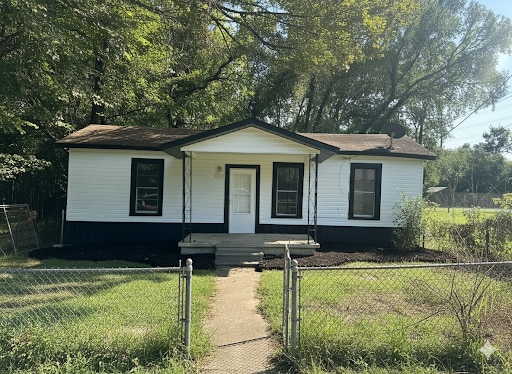 property at 1801 Plant St