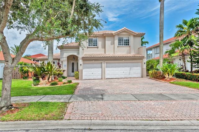 6317 NW 113th Pl in Doral, FL - Building Photo - Building Photo