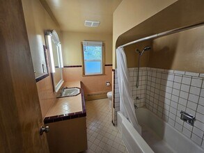 12005 E Main Ave in Spokane Valley, WA - Building Photo - Building Photo