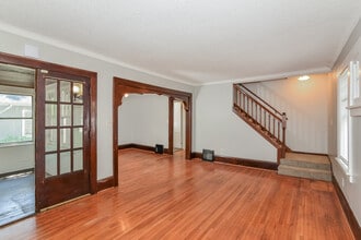 891 Hazelwood St in St. Paul, MN - Building Photo - Building Photo