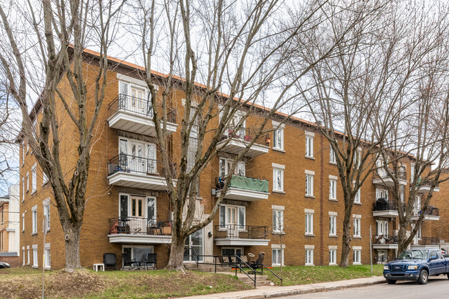 925 Calixa-Lavallée Av in Québec, QC - Building Photo - Building Photo