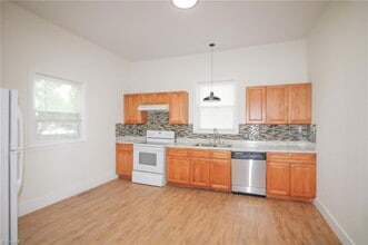 400 E Sprague St in Winston-Salem, NC - Building Photo - Building Photo