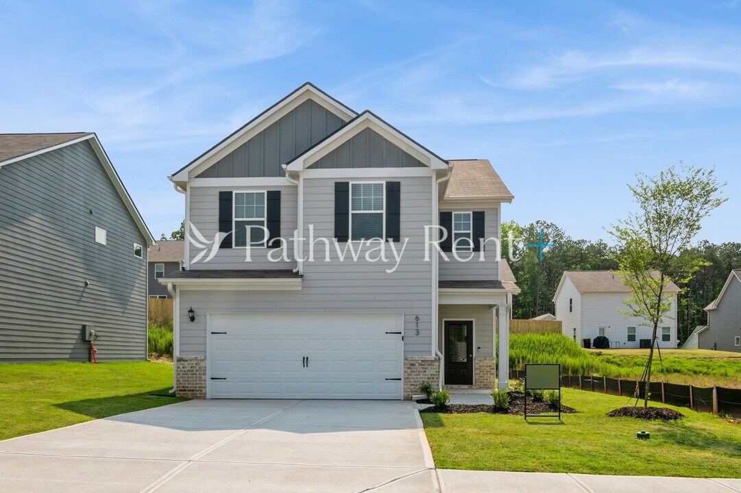 613 Mackenzie Cv in Villa Rica, GA - Building Photo