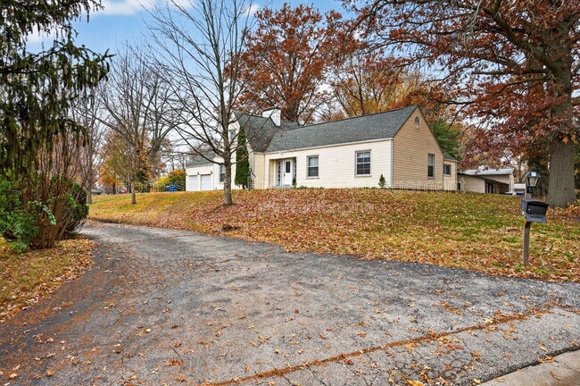 5 Van Crest Ln in Florissant, MO - Building Photo - Building Photo