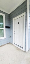5947 Southseas St in Houston, TX - Building Photo - Building Photo